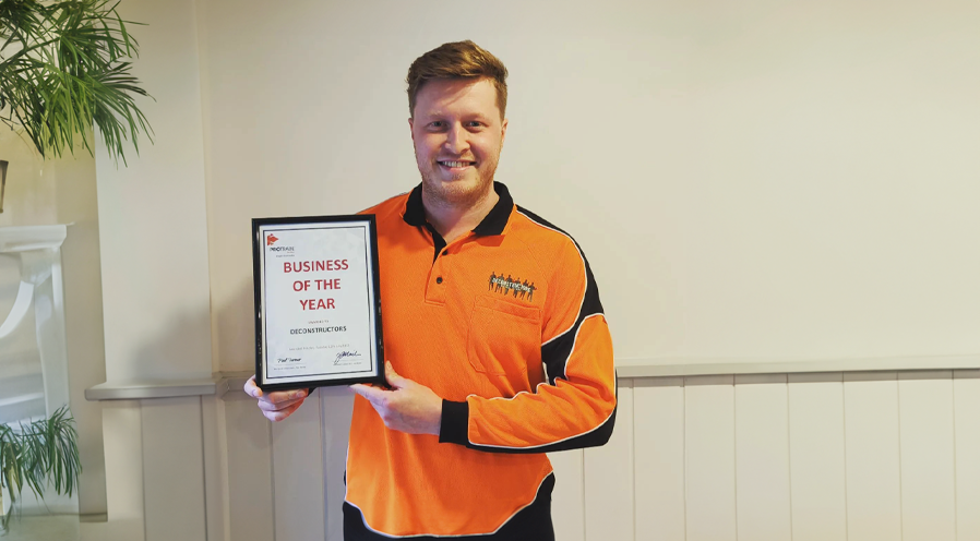 Thrilled and honoured to have received a Business of the Year award from @protrade_united. A massive congratulations to our team for their effort and dedication over the last 12 months, Deconstructors wouldn't be what it is today without each of you!